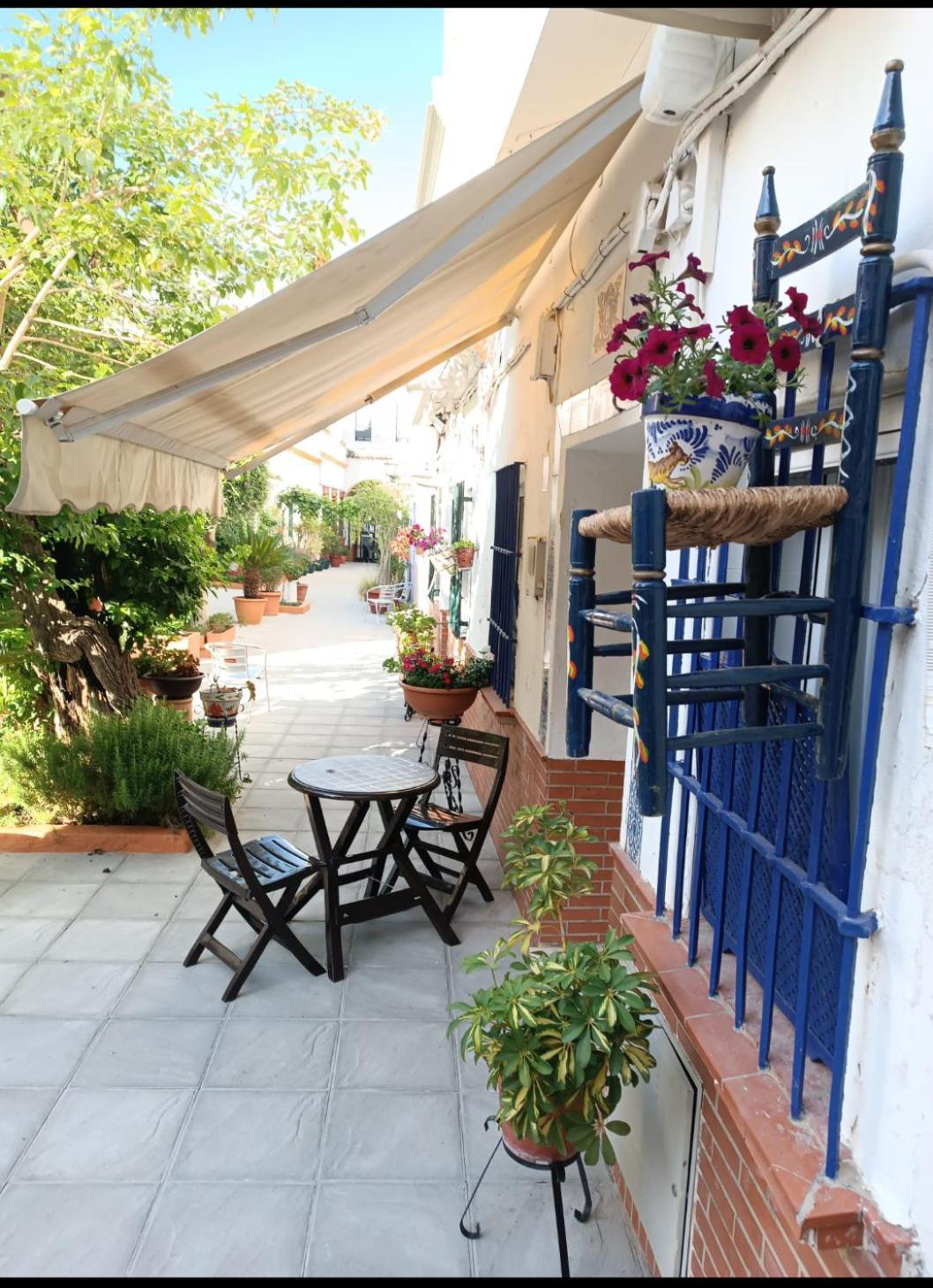 Tipico Y Pintoresco Patio De Vecinos, Con Encanto Appartement Séville